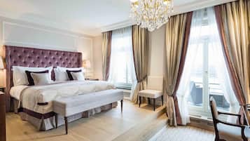 Ropa de cama de alta calidad y minibar