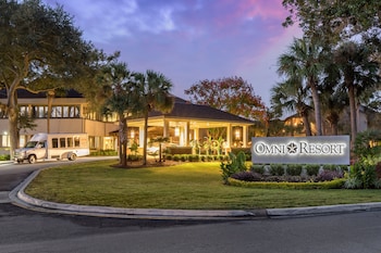 Hotel Exterior at Omni Hilton Head Oceanfront Resort