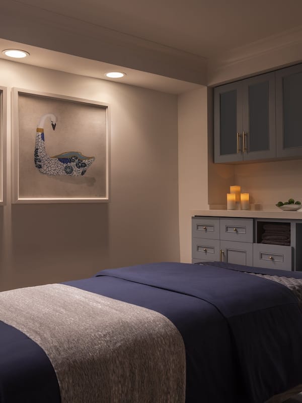 Couples treatment rooms, sauna, body treatments, aromatherapy