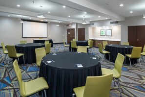 Meeting facility - Holiday Inn Express Arlington by IHG (Arlington)