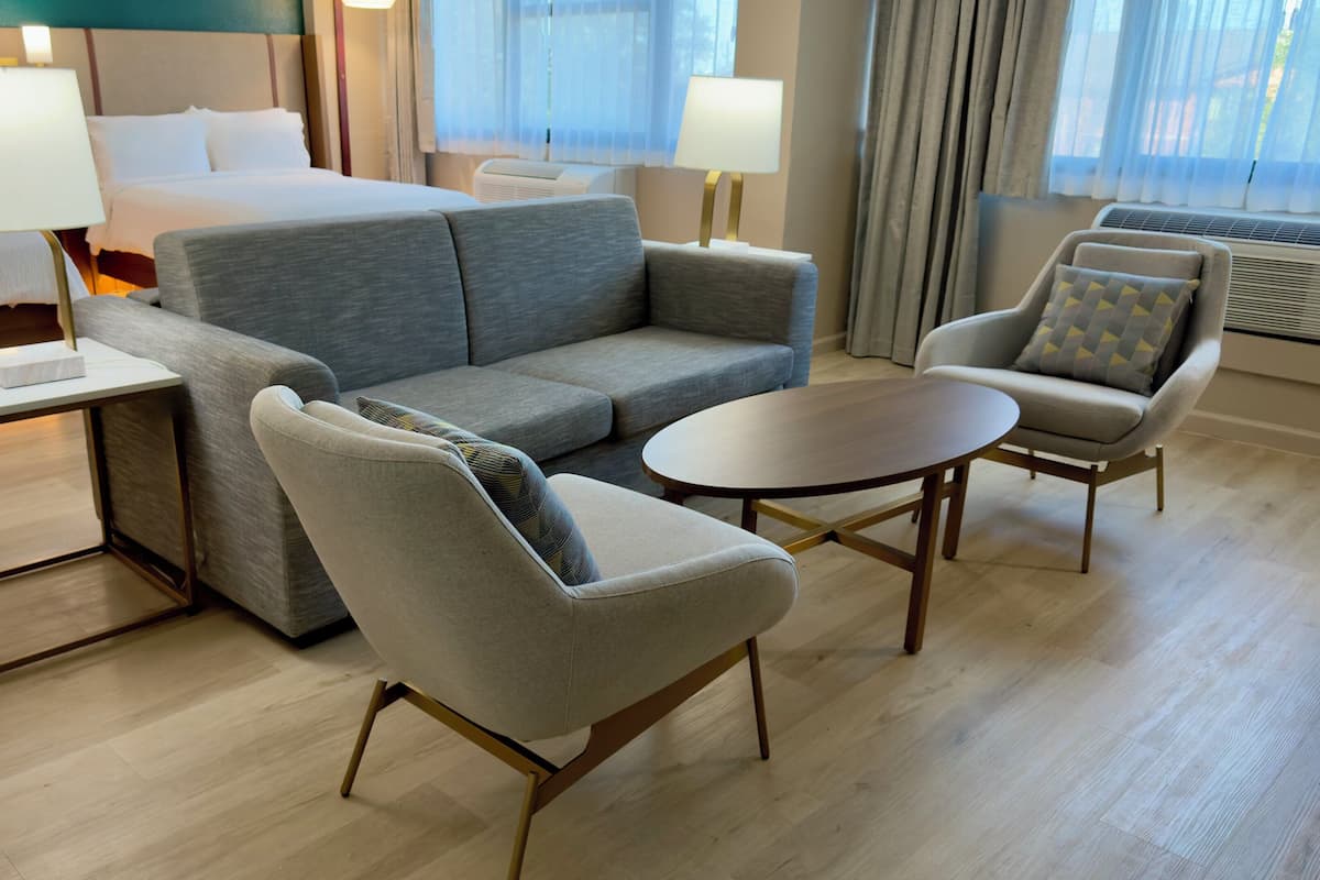 Suite, 2 queensize-senger (Low Floor) | Romfasilitet