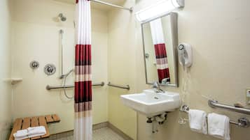 Chambre Standard, 1 très grand lit (Roll-In Shower, Smoke Free) | Salle de bain adaptée
