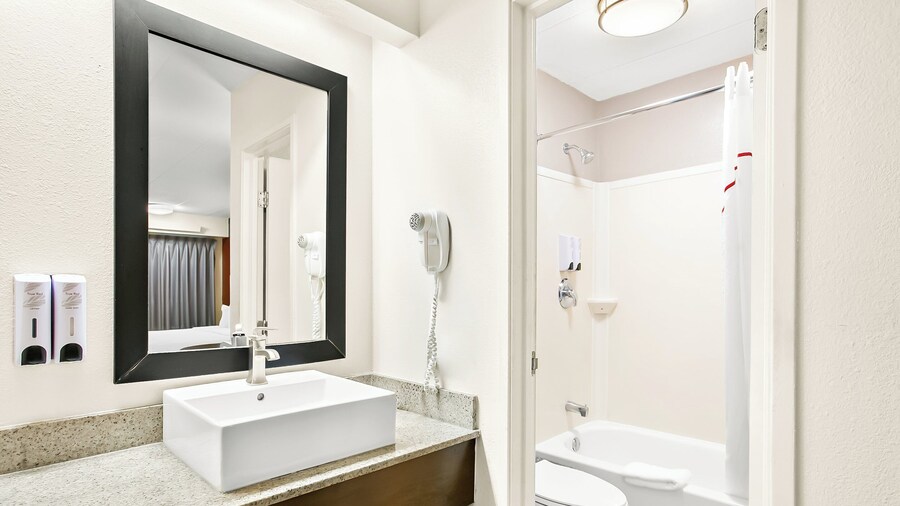 Red Roof Inn PLUS+ Baltimore-Washington DC/BWI Airport