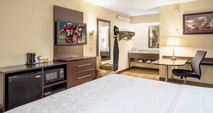 Red Roof Inn PLUS+ Baltimore-Washington DC/BWI Airport