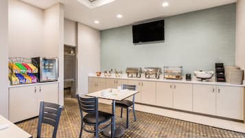 Daily buffet breakfast (USD 5.00 per person)