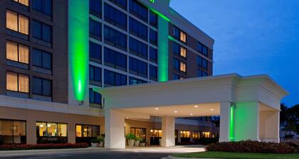 Holiday Inn Timonium Baltimore North by IHG