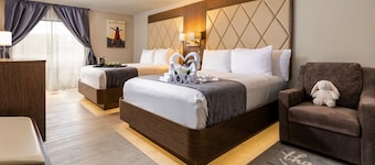 Palazzo Lakeside Hotel