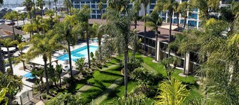 DoubleTree by Hilton San Diego Bayside