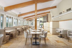 Aperto a colazione e pranzo