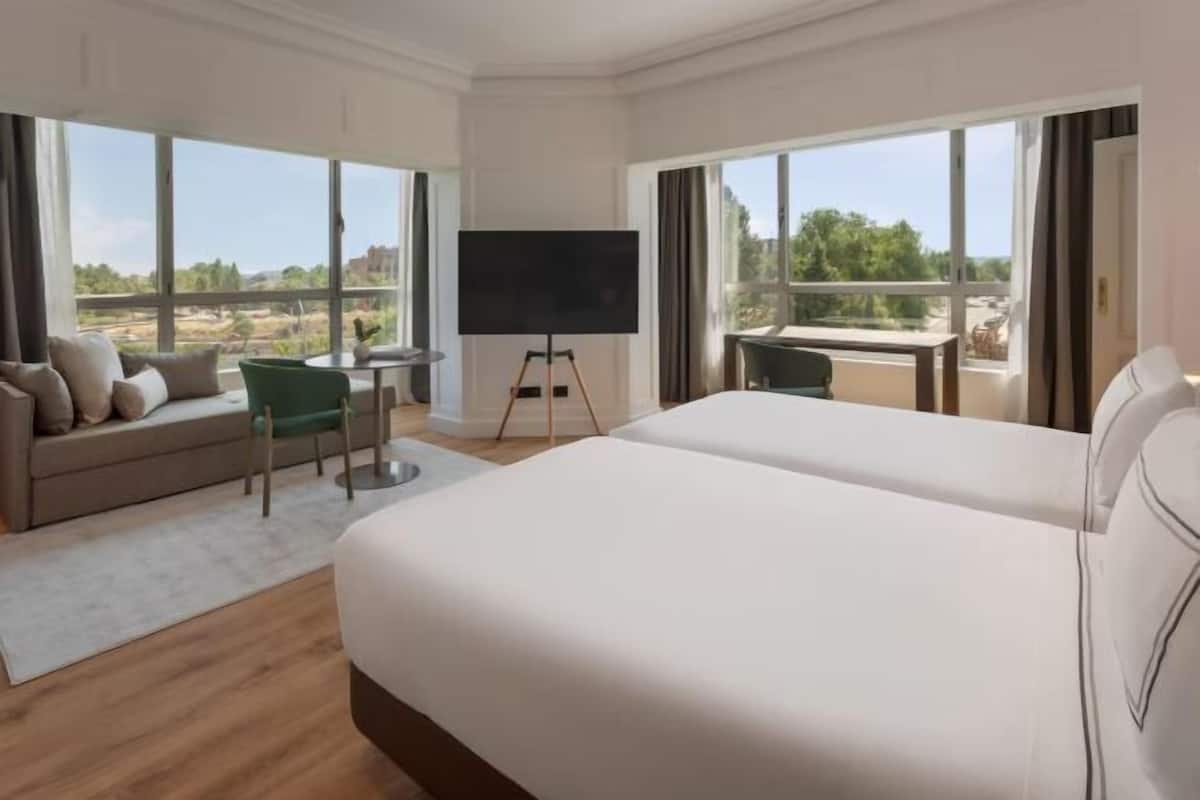 In-room safe, blackout curtains, soundproofing, iron/ironing board