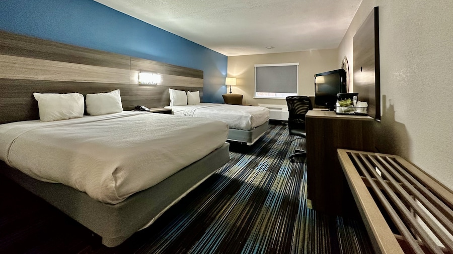 Baymont by Wyndham Kansas City KU Medical Center
