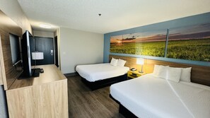 Escritorio, cunas gratuitas, wifi gratis y ropa de cama