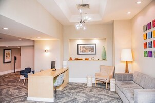 Sala de estar en el lobby