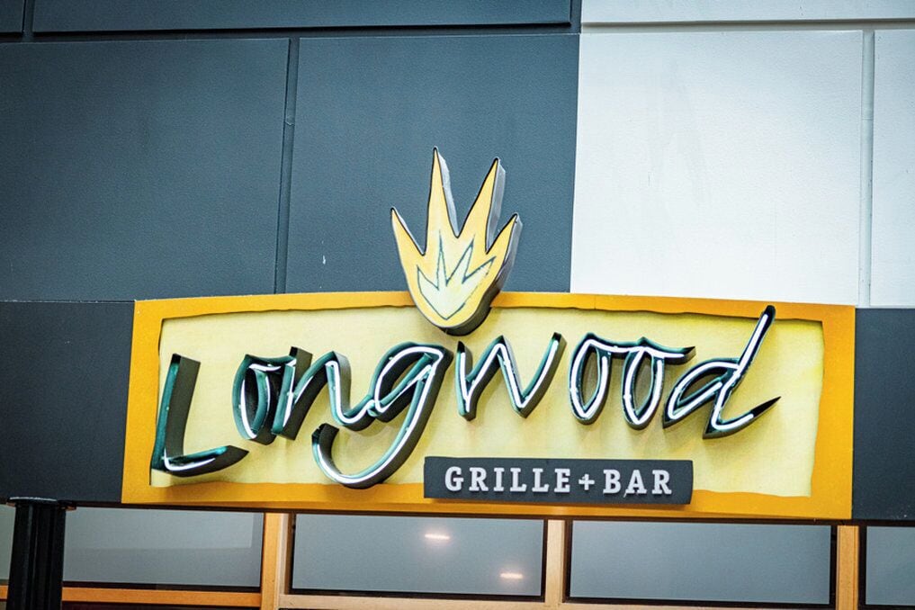 breakfast, lunch and dinner served