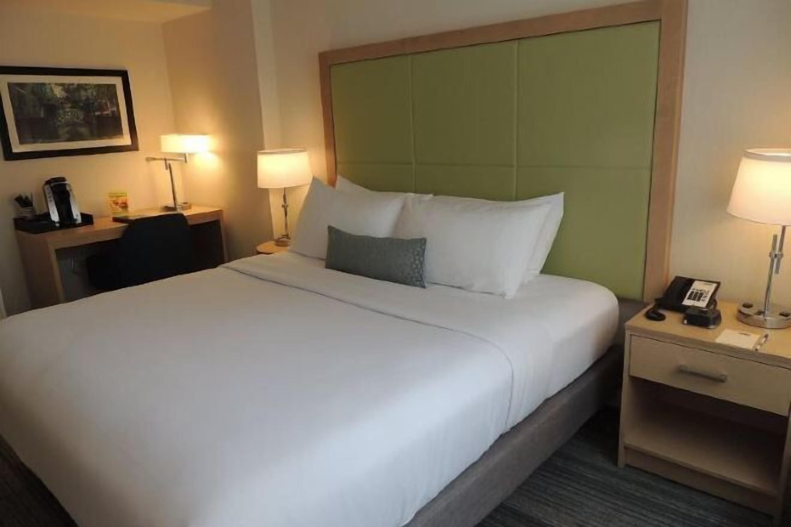 Premium bedding, pillowtop beds, in-room safe, desk