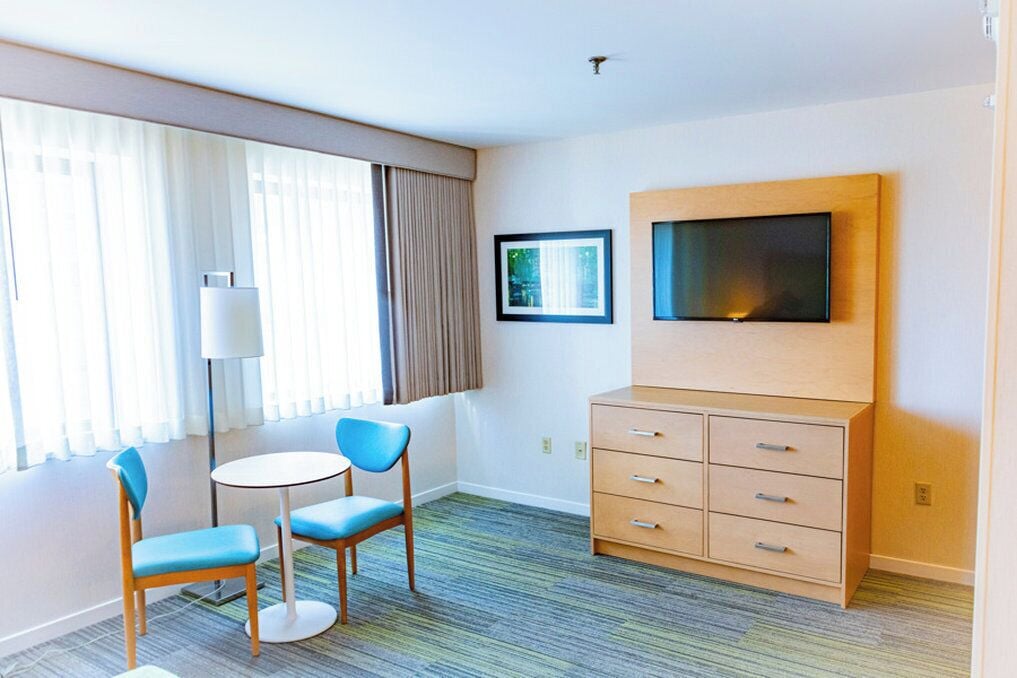 Premium bedding, pillowtop beds, in-room safe, desk