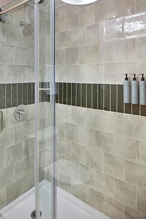Bathroom - Courtyard by Marriott Virginia Beach Norfolk (Virginia Beach)