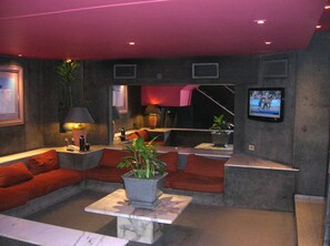 Lobby sitting area - Obelisco Center Suites (Buenos Aires)