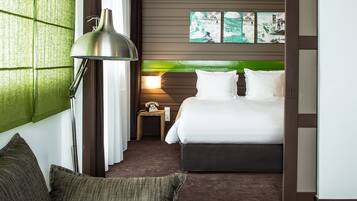 Suite Familiale (2 adultes + 2 enfants, avec baignoire et vue village )