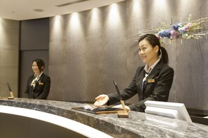 Reception - Hotel Sardonyx Tokyo (Tokyo)
