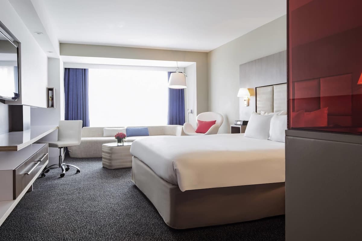 Camera Executive, 1 letto king | Biancheria da letto di alta qualità, minibar, una cassaforte in camera