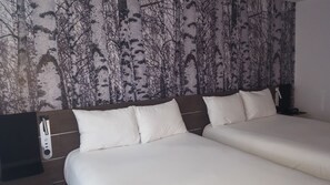 Superior Double Room, 2 Double Beds | Premium bedding, minibar, in-room safe, desk