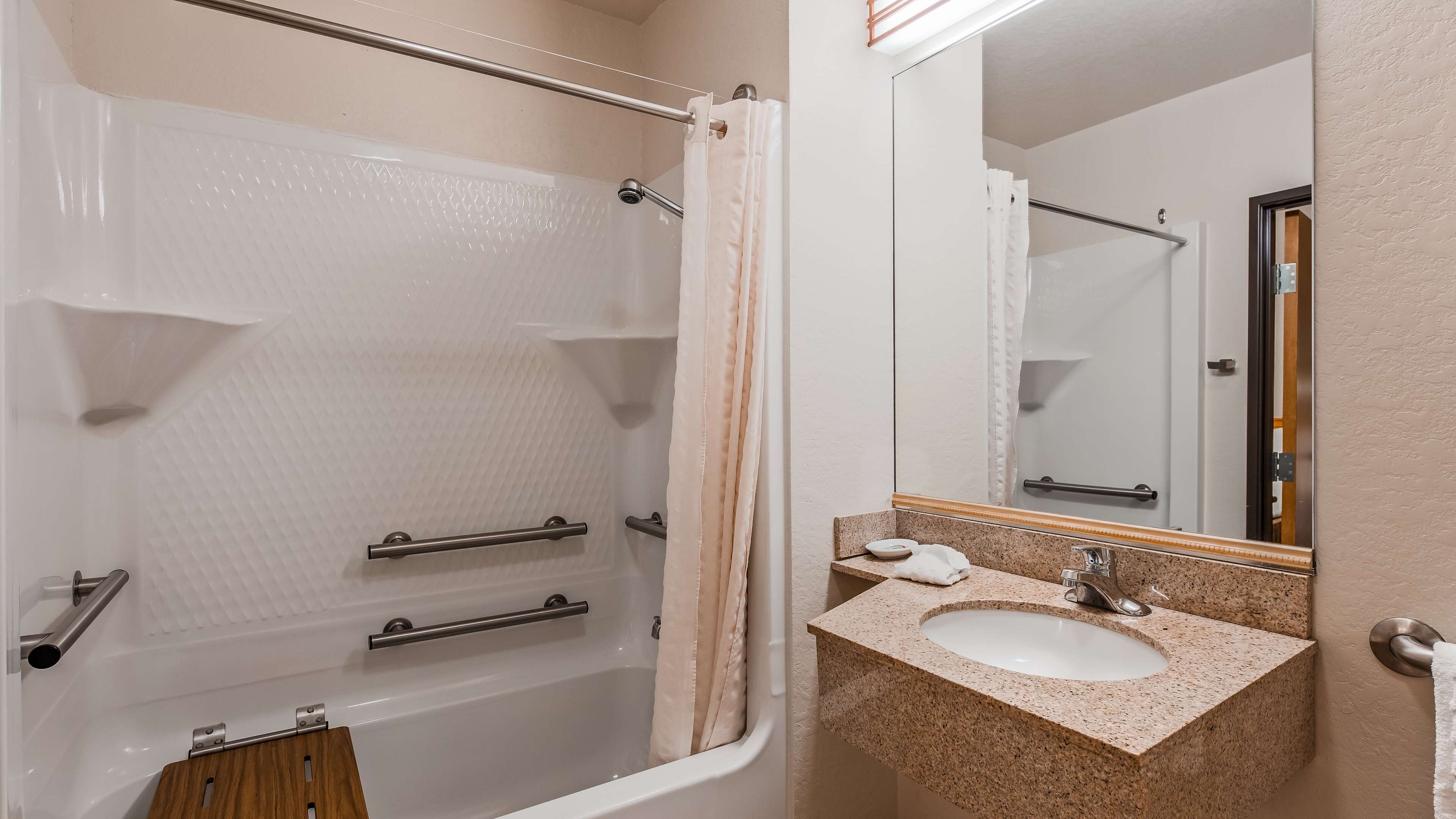 suite, 2 queen beds, accessible, bathtub (with sofabed) | bathroom | combined shower/bathtub, hydromassage showerhead, hair dryer, towels