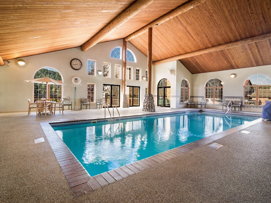 Indoor pool, outdoor pool