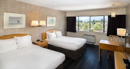 Cassandra Hotel