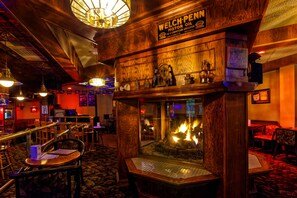 Bar (in der Unterkunft)