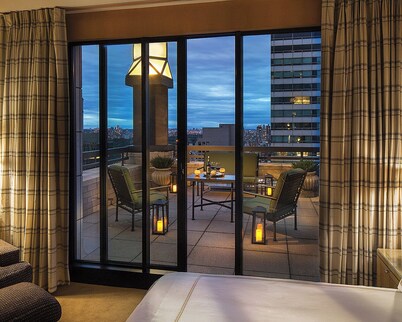 Four Seasons Hotel New York