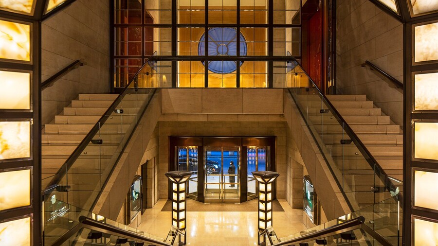 Four Seasons Hotel New York