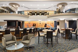 Der serveres morgenmad og aftensmad