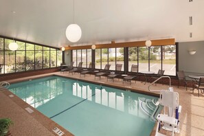 Indoor pool, pool loungers