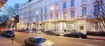 Queens Park Hotel