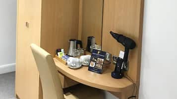 Superior Quadruple Room | In-room safe, desk, iron/ironing board, free WiFi