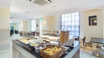 Daily buffet breakfast (GBP 13.95 per person)