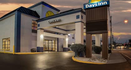 Days Inn by Wyndham Salem