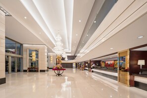 Lobby - Century Plaza Hotel (Shenzhen)