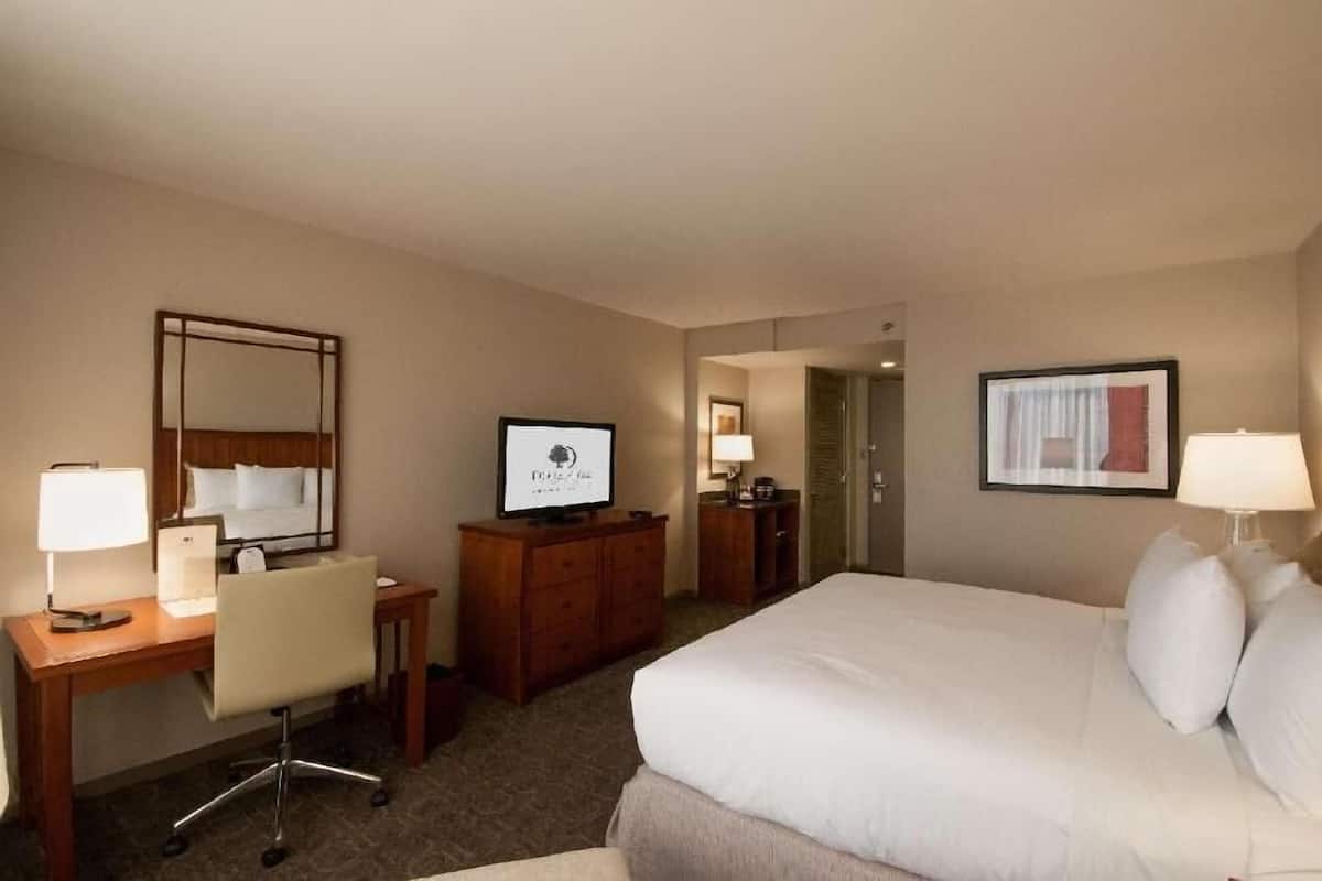 Literie de qualité supérieure, coffres-forts dans les chambres, bureau