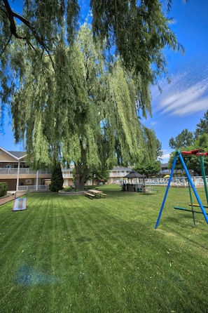 Children's play area - outdoor