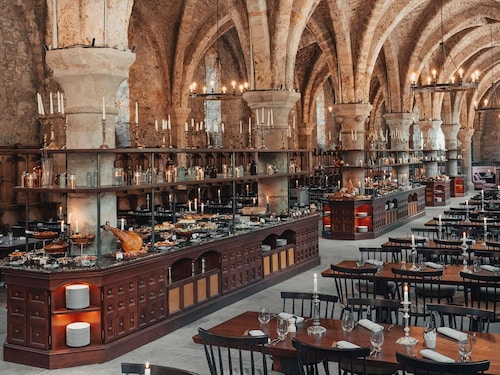 Abbaye des Vaux De Cernay, a Paris Society Collection hotel