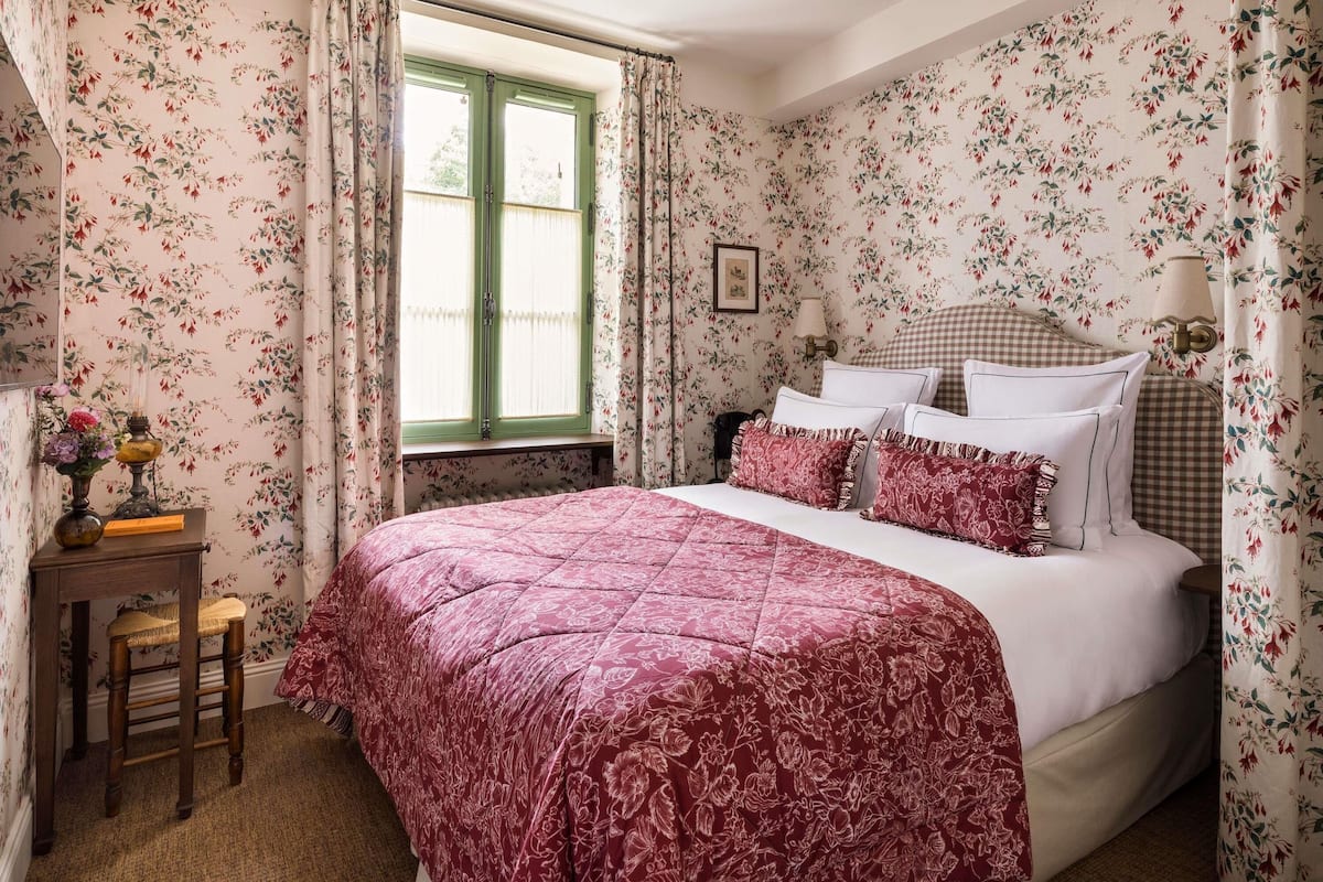Cosy Room (Farm) | 1 bedroom, minibar, in-room safe, individually decorated