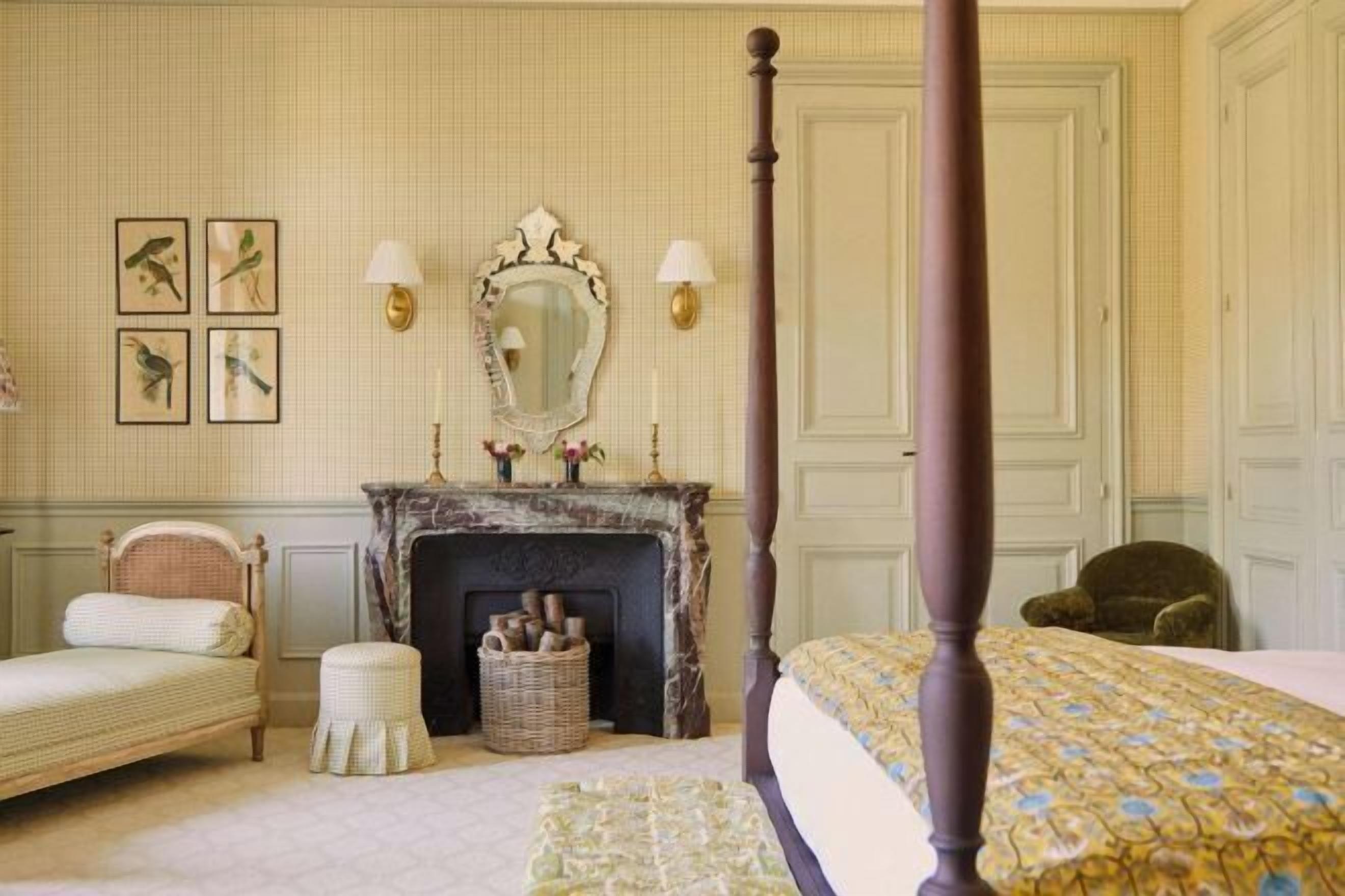 Minibar, in-room safe, individually decorated, iron/ironing board