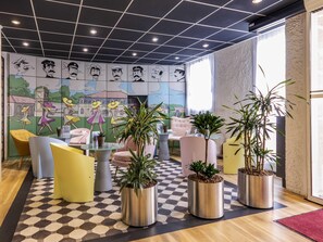 Bar (on property) - ibis Rochefort (Rochefort)