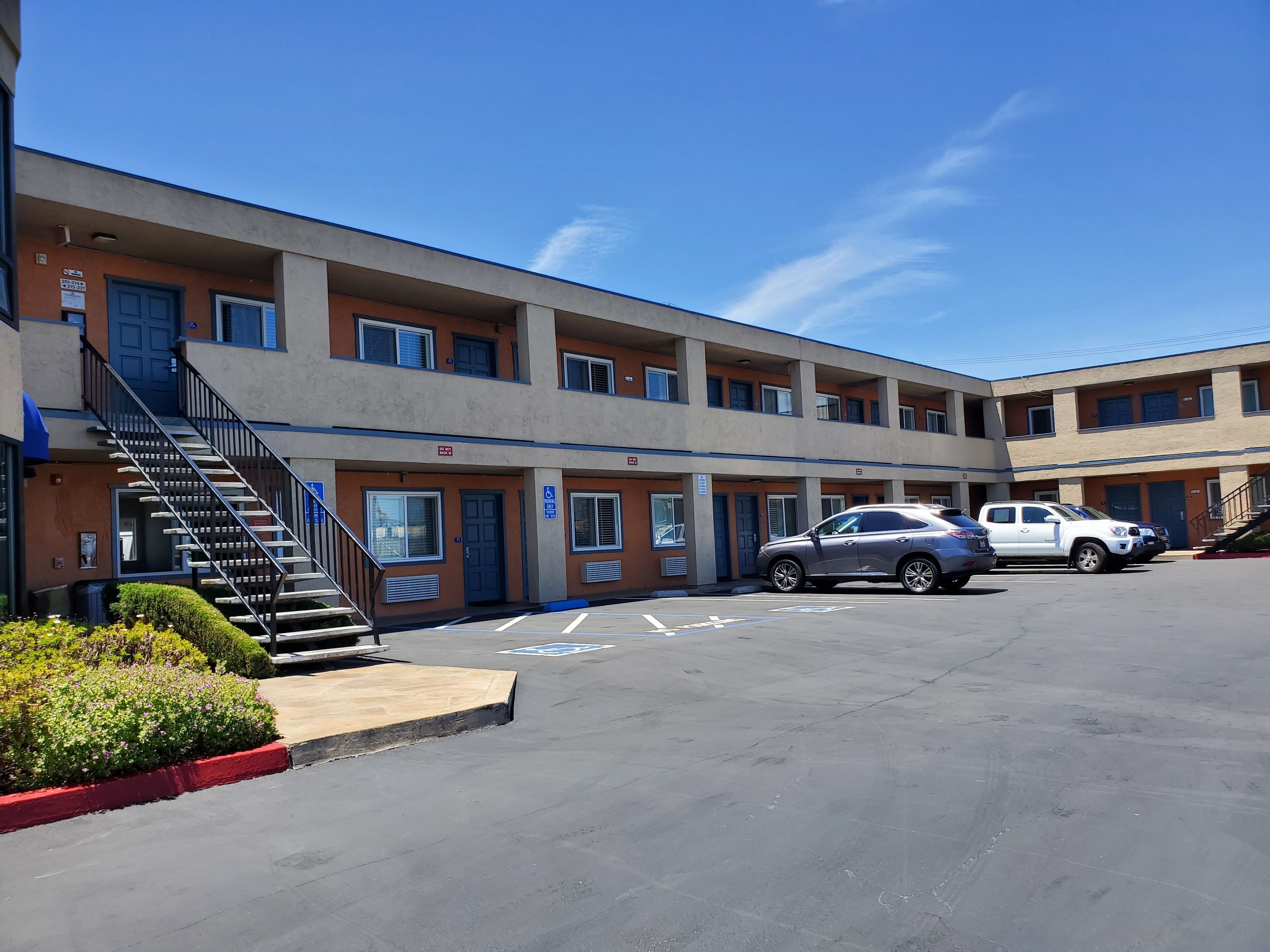 Entrada de la propiedad