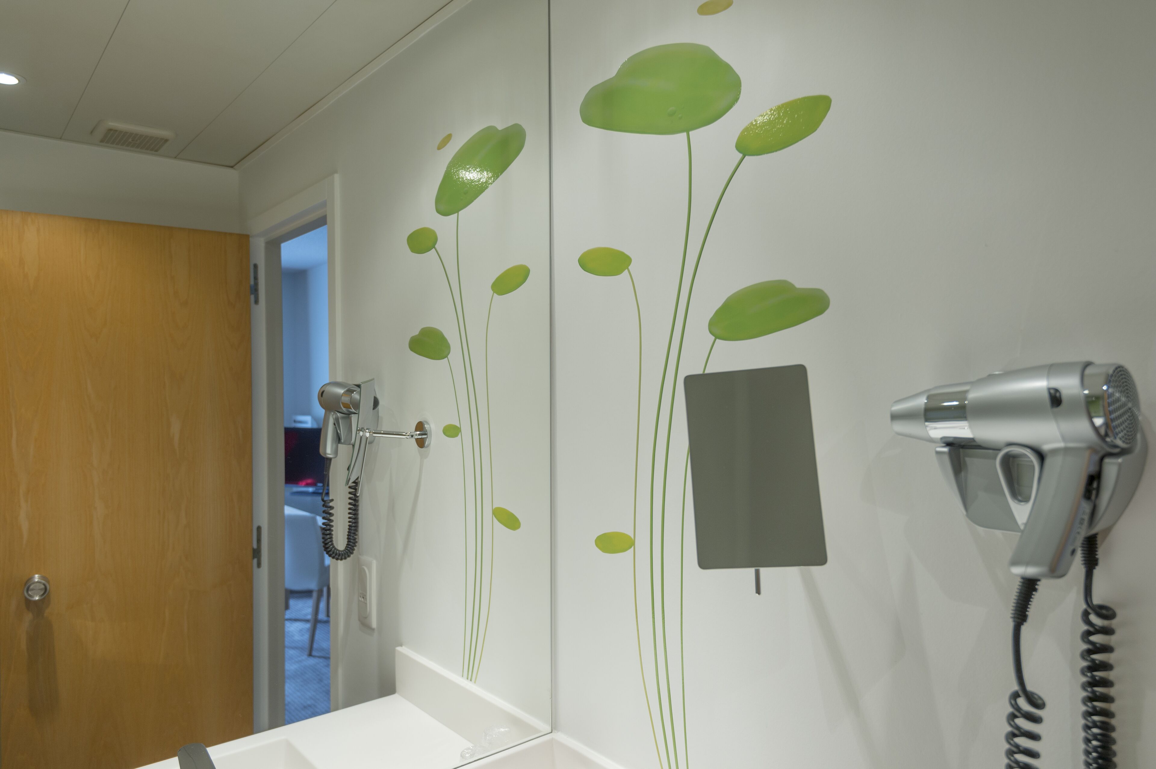 superior room, 1 double bed | bathroom | eco-friendly toiletries, hair dryer, towels