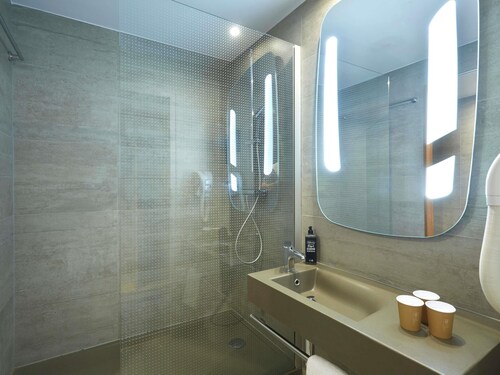 ibis Annemasse