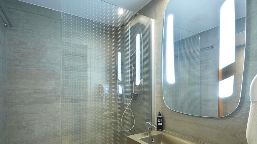 ibis Annemasse