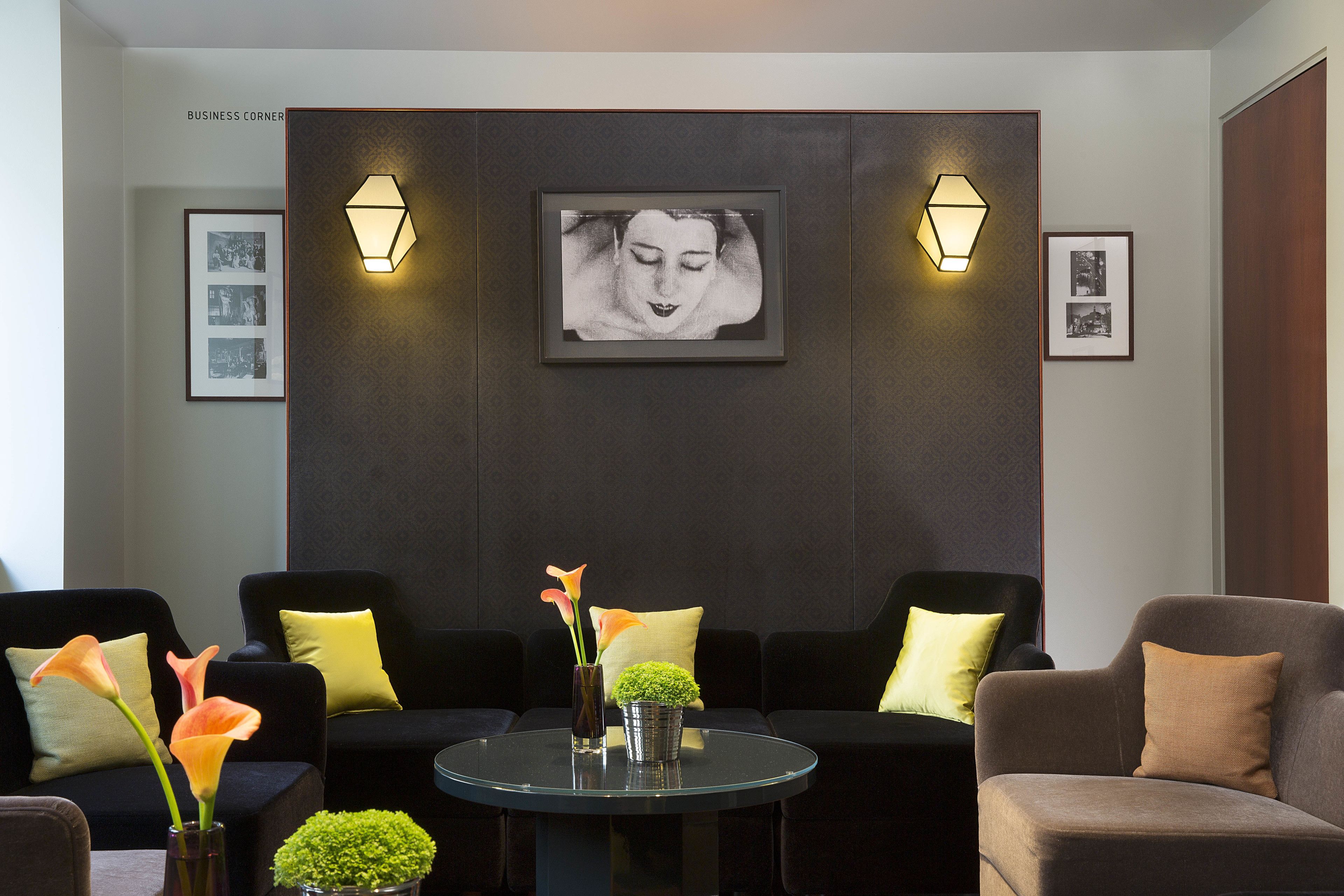 ロビーラウンジ